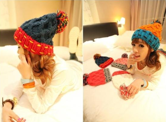 可愛い ボンボン付き ニット帽 ファッション レディス 秋冬 韓国風 コーデ 配色
