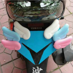 車  オートバイ  改装   アクセサリー  天使の翼   ネジ  装飾  人形