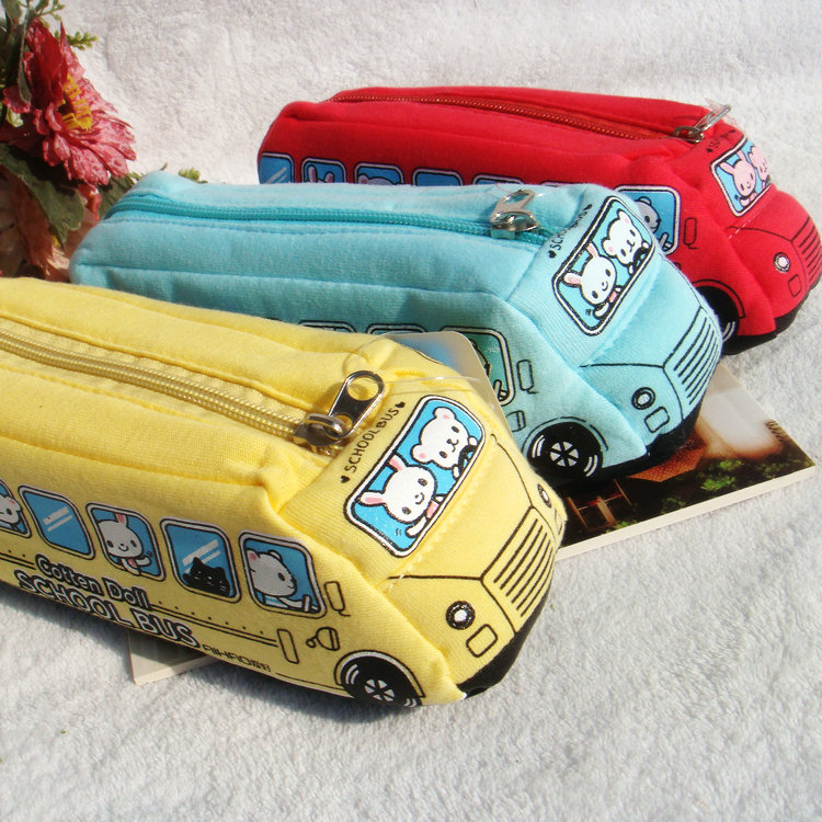 筆箱 バスをモデルとした形 ビロードと布材質 可愛い熊柄 お買い得 キュート