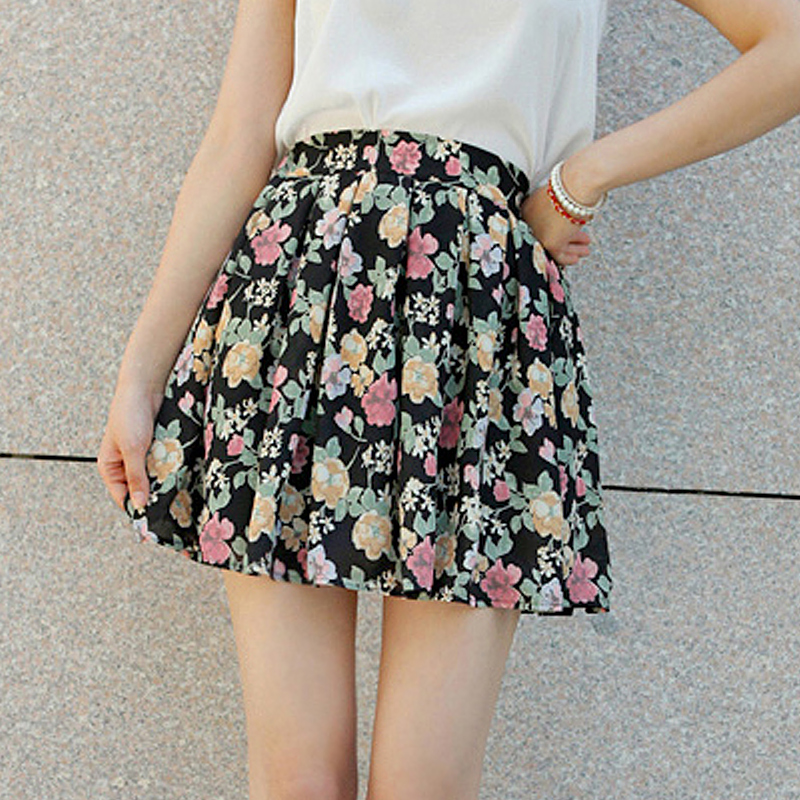 スカート 花柄ミニスカート ウエストゴム 春遊び心を刺激するプリーツスカート